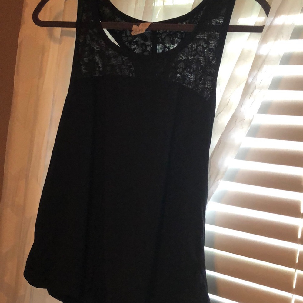 Workout tank top